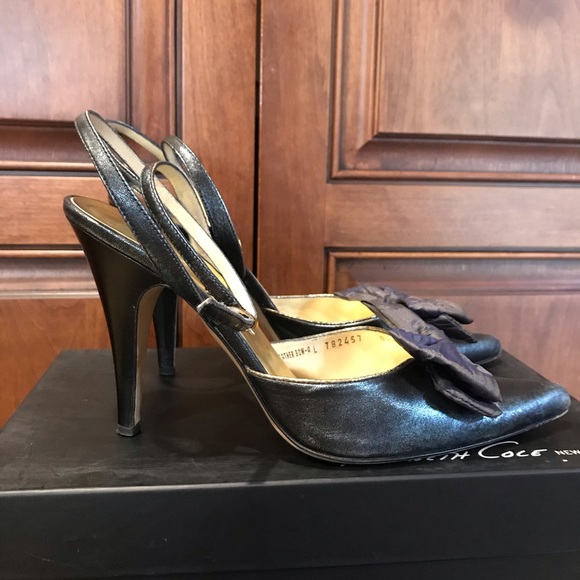 Kenneth Cole ankle strap bow heel - Picture 6 of 6